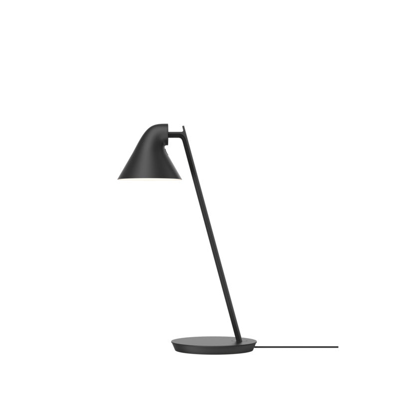 NJP mini bordlampe fra Louis Poulsen designet af Oki Sato og nendo design studio i sort